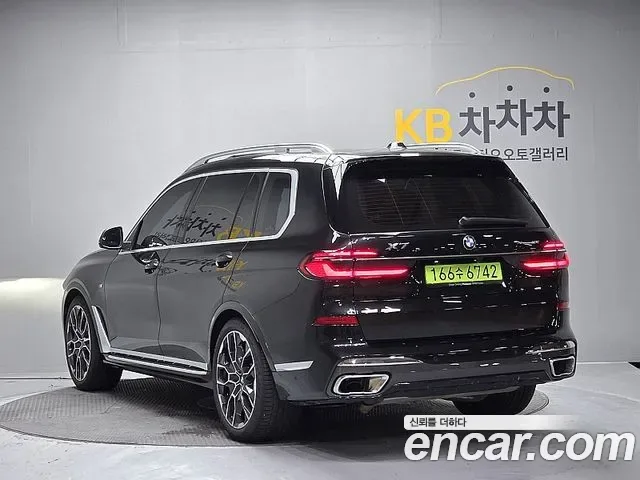 BMW X7 G07, 2025 — фото 6