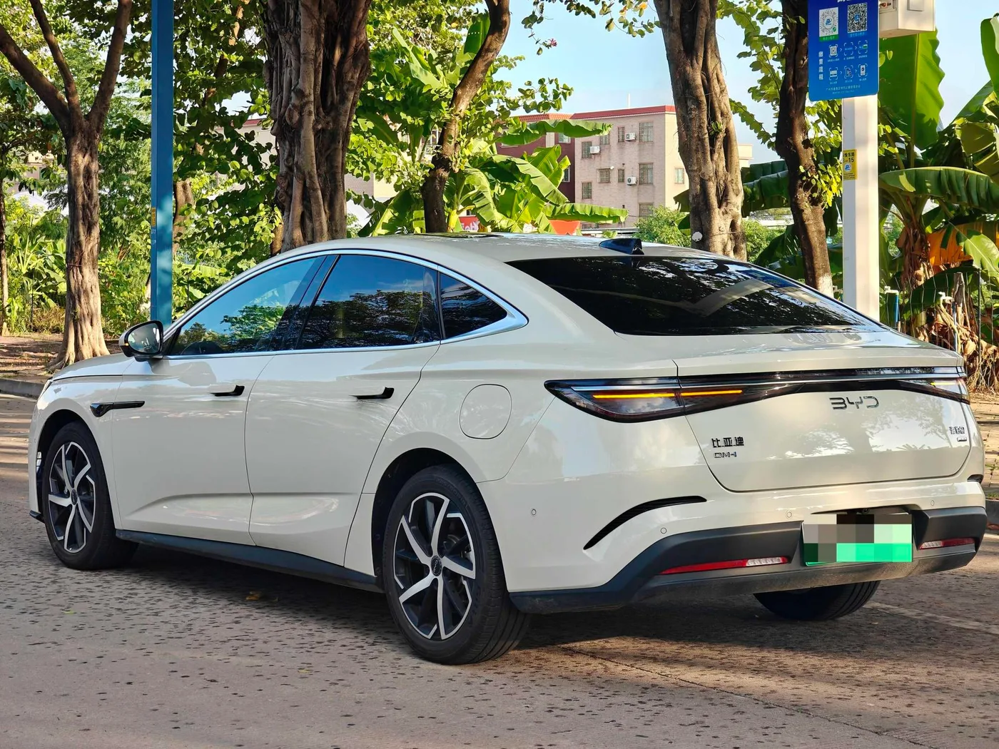 BYD Seal 07DM, 2026 — фото 9