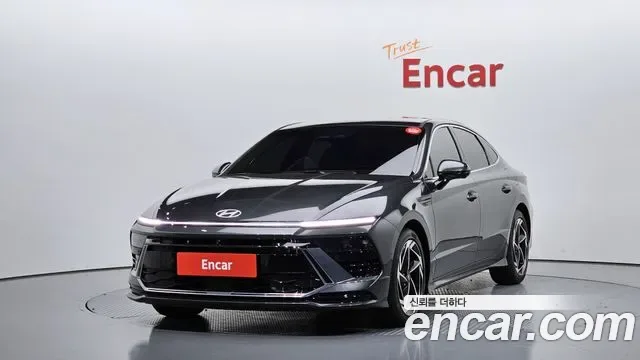 Hyundai Sonata De Edge Hybrid (DN8)