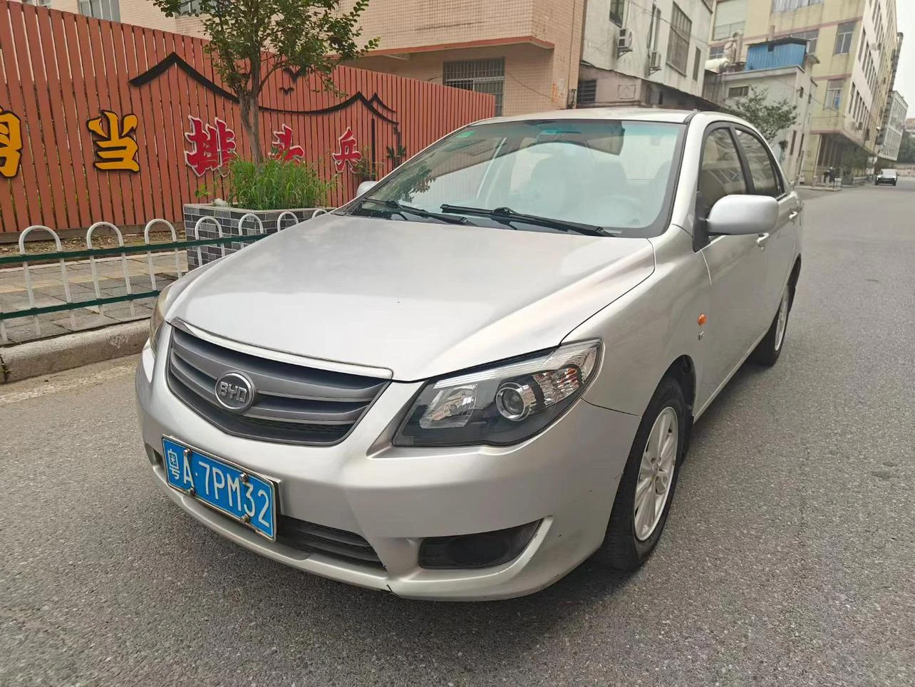 BYD L3