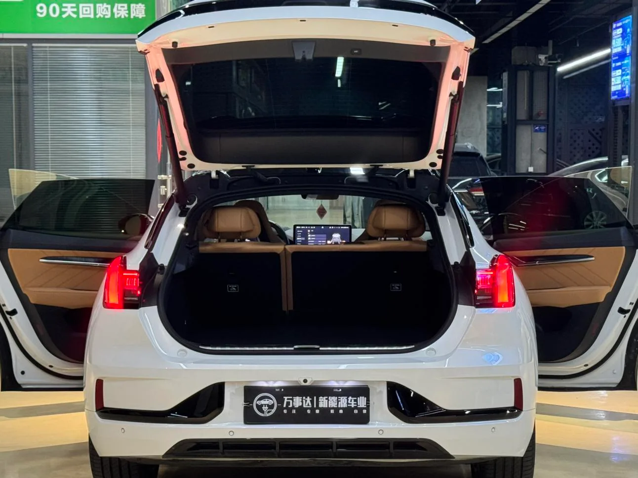 ZEEKR 001, 2021 — фото 24