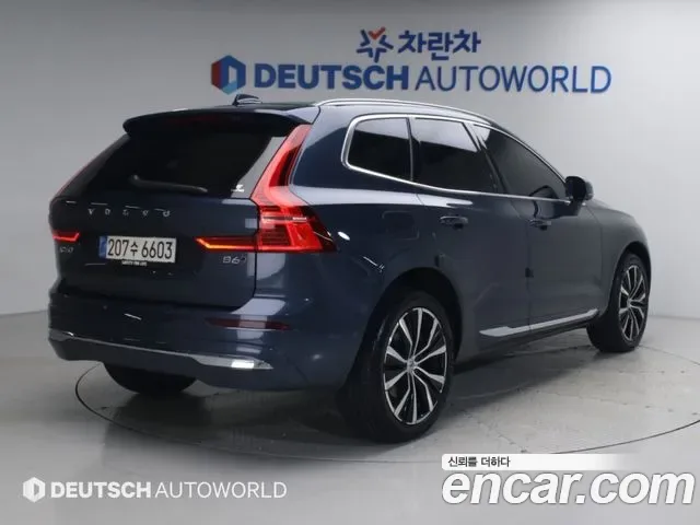 Volvo Xc60, 2022 — фото 2