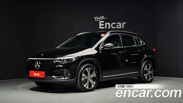 Mercedes-Benz Eqa H243