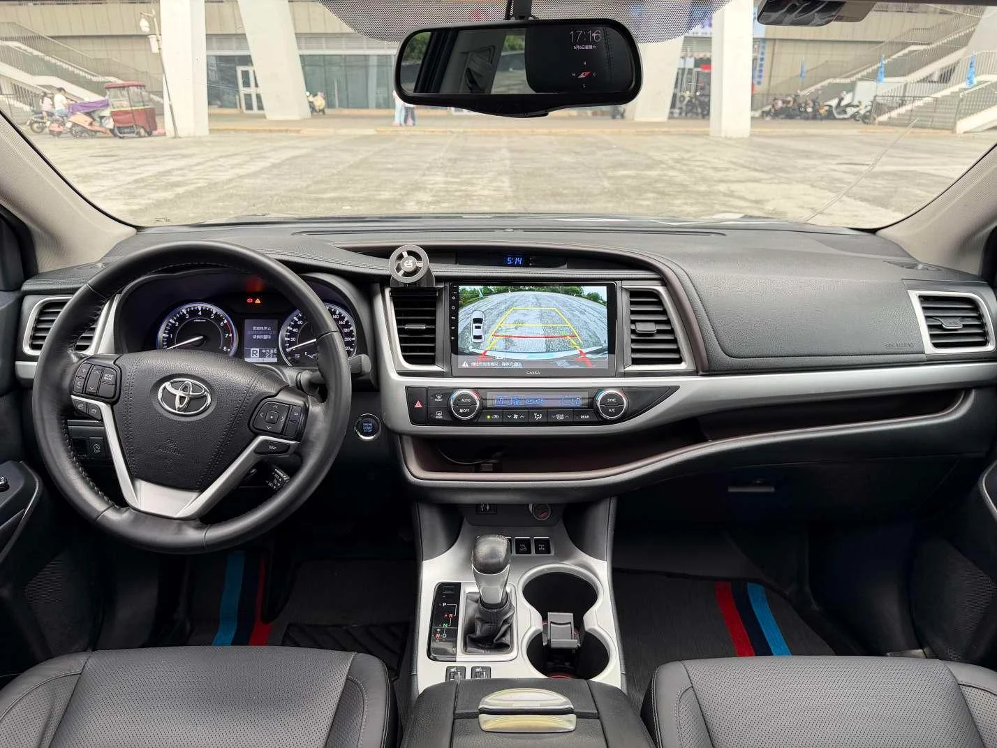 Toyota Highlander, 2015 — фото 10