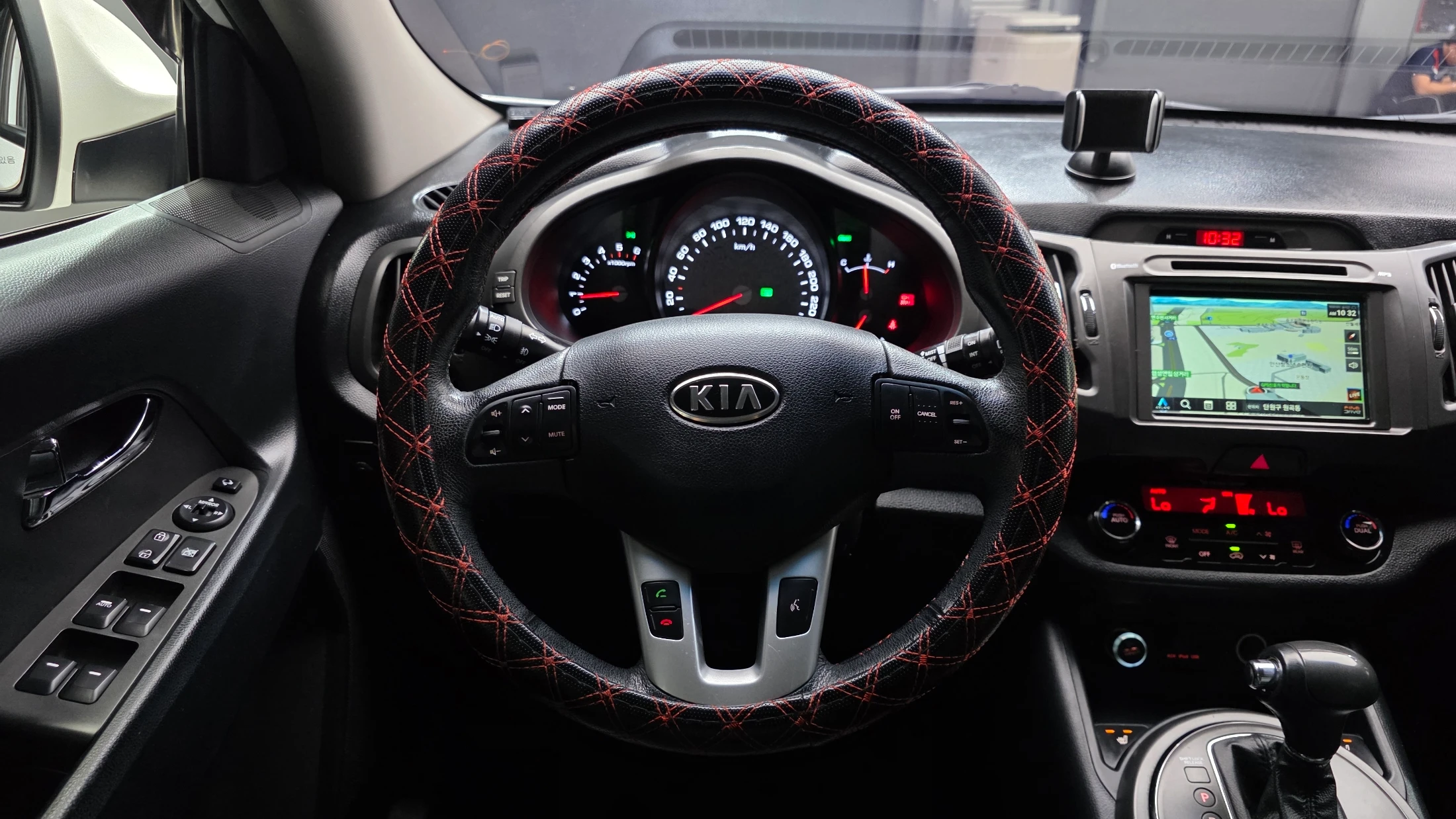 Kia Sportage, 2012 — фото 16