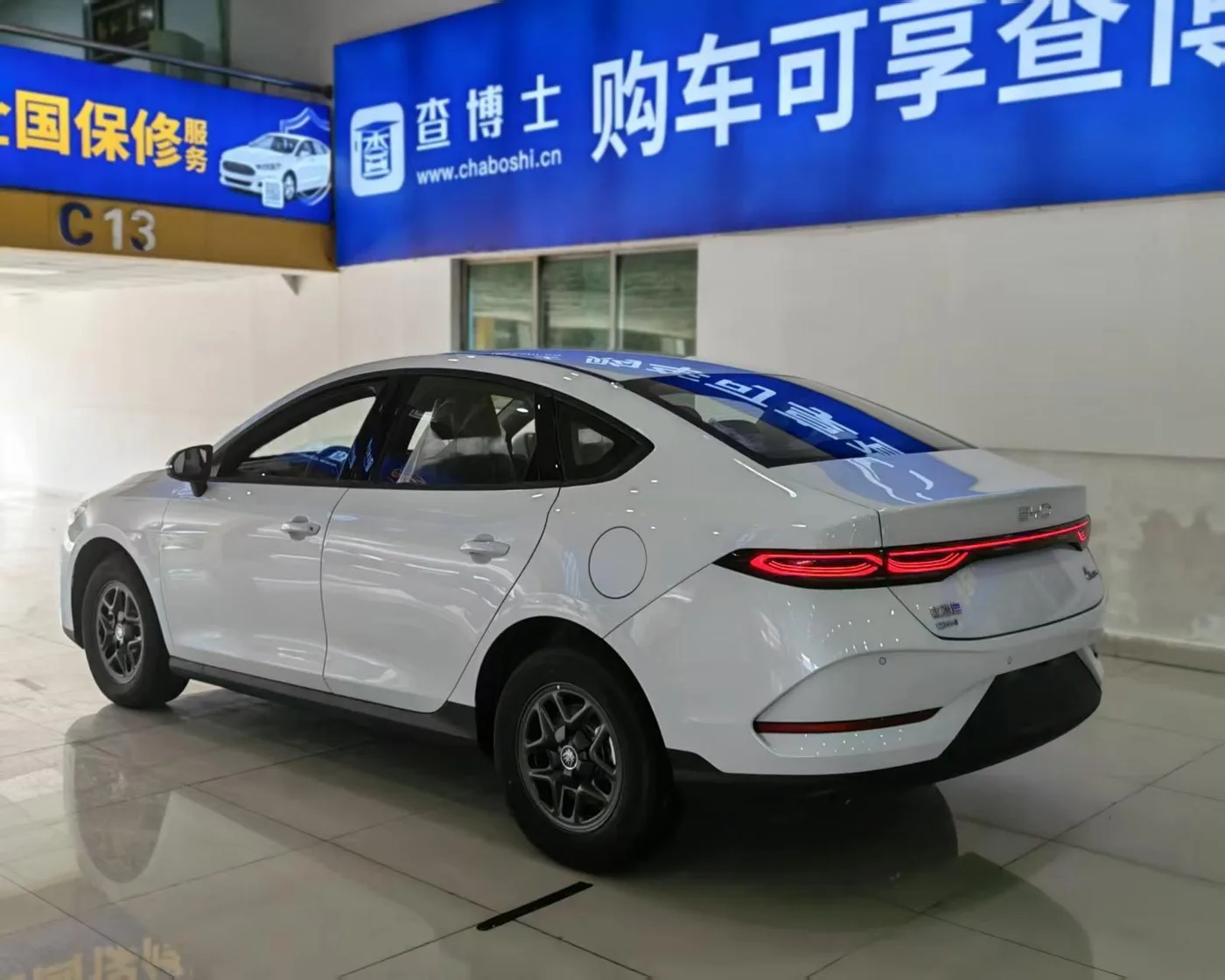 BYD Qin PLUS DM, 2026 — фото 6