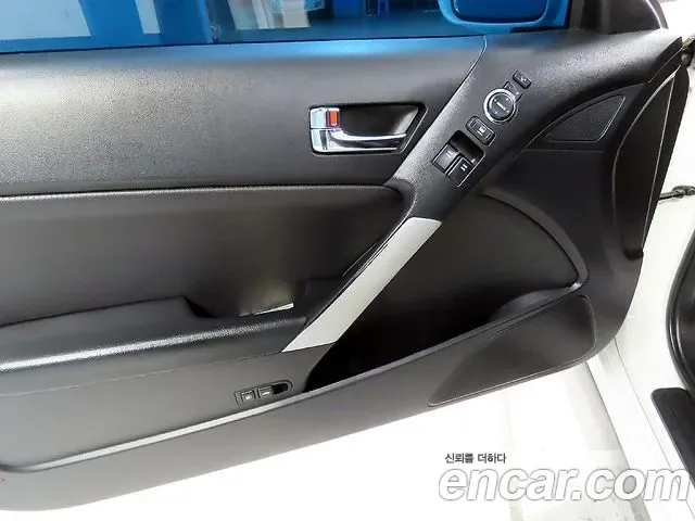 Hyundai Genesis Coupe, 2009 — фото 14