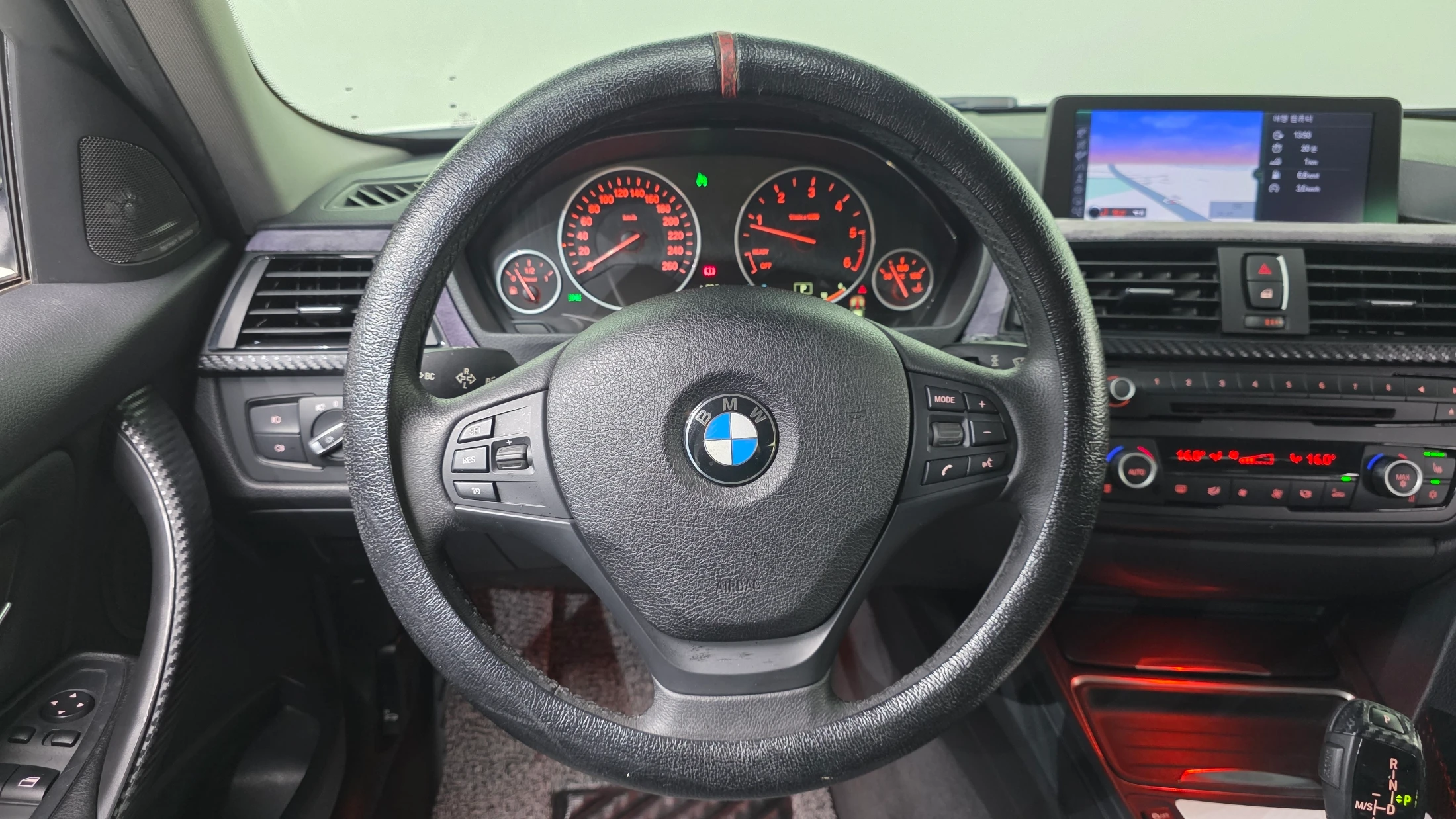 BMW 3-Series F30, 2012 — фото 13