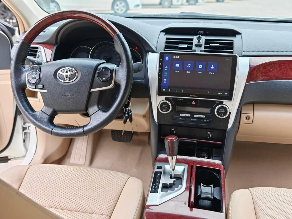 Toyota Camry, 2012 — фото 19