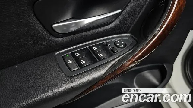 BMW 3-Series F30, 2013 — фото 17