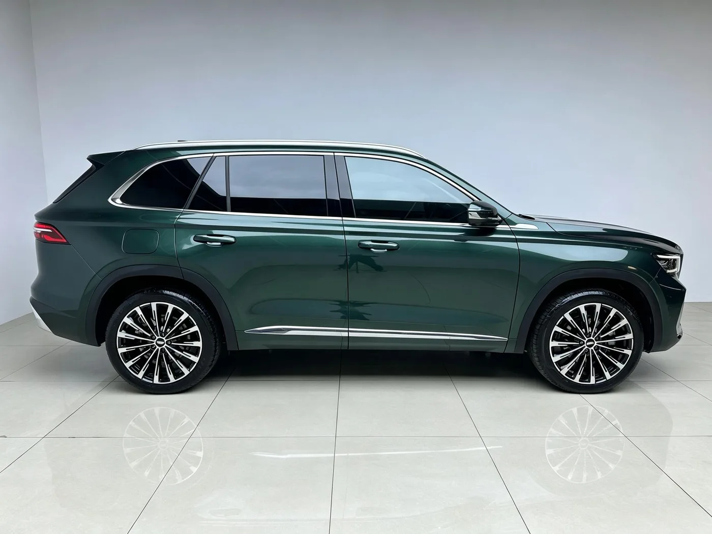Geely Xingyue L, 2025 — фото 8