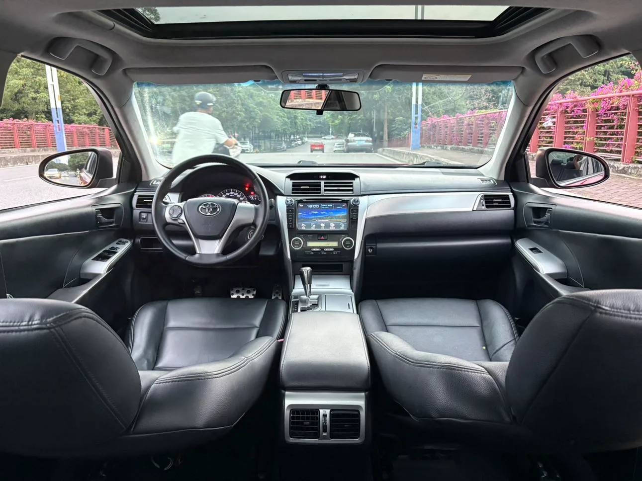 Toyota Camry, 2012 — фото 12