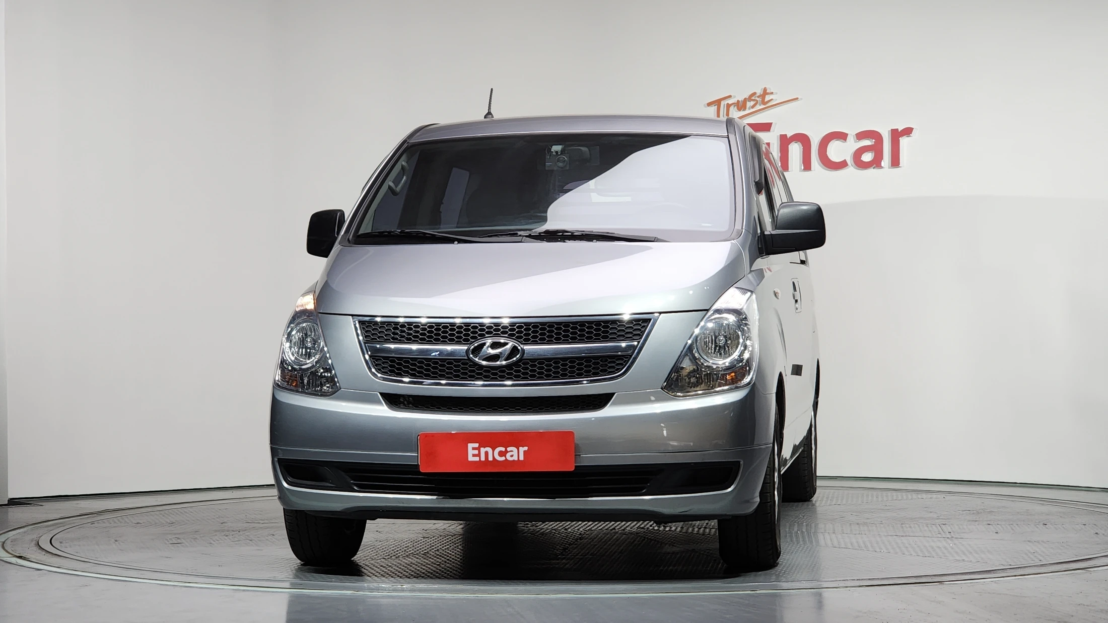 Hyundai Starex Grand Starex, 2012 — фото 3