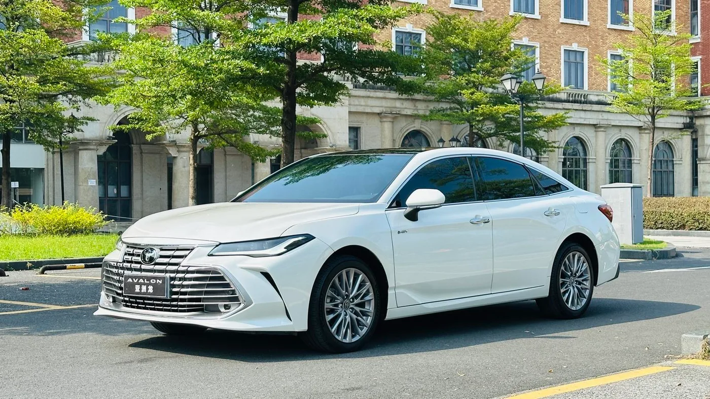 Toyota asian dragon
