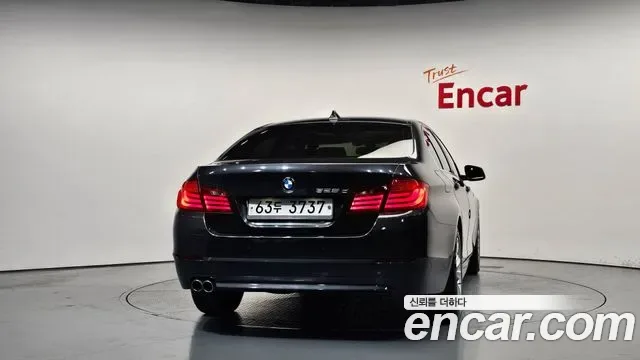 BMW 5-Series F10, 2013 — фото 4