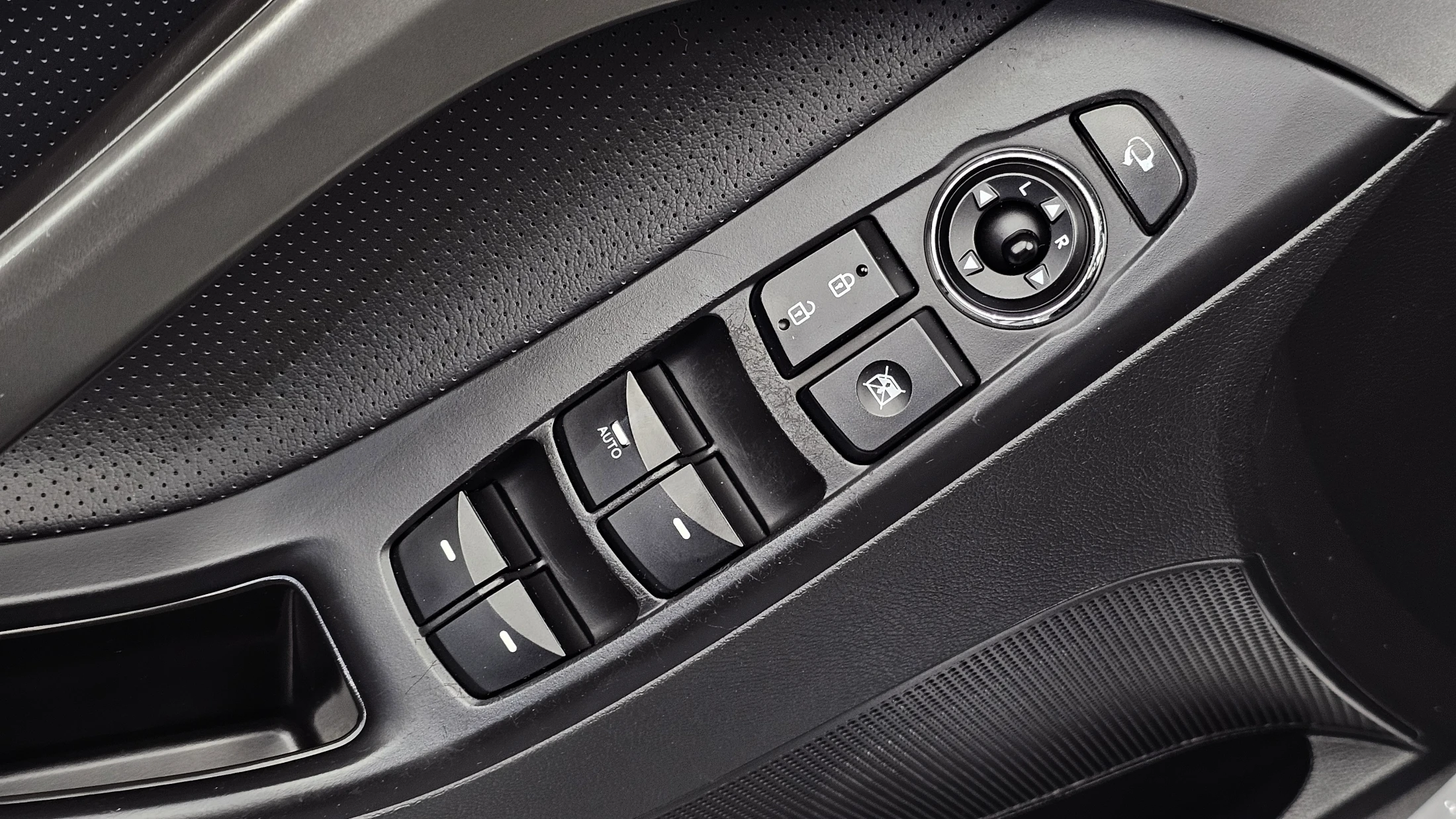 Hyundai Avante MD, 2013 — фото 19