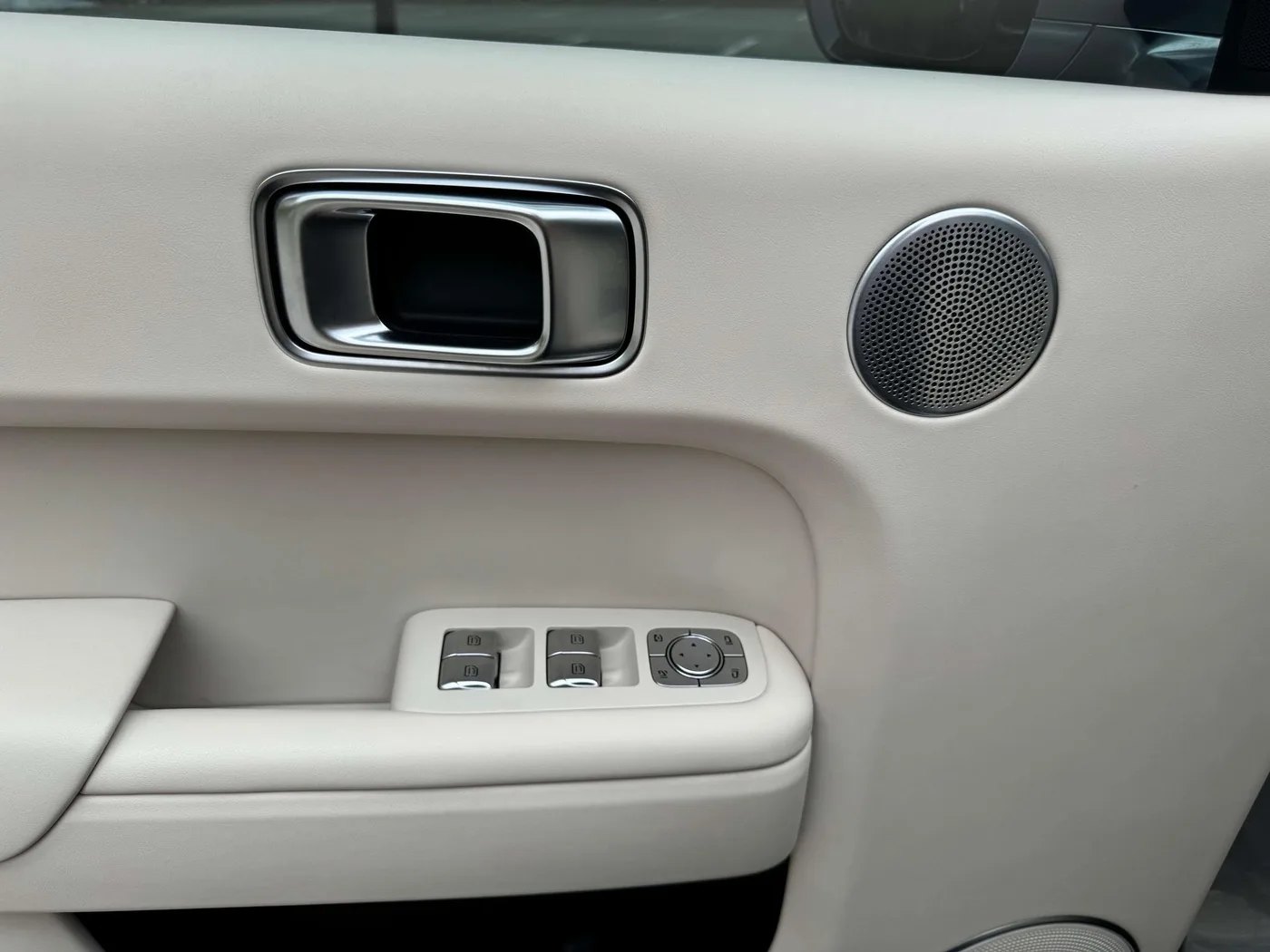 Li Auto Ideal L7, 2023 — фото 33