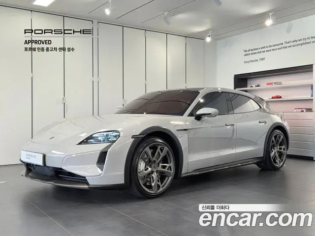Porsche Taycan Tycan