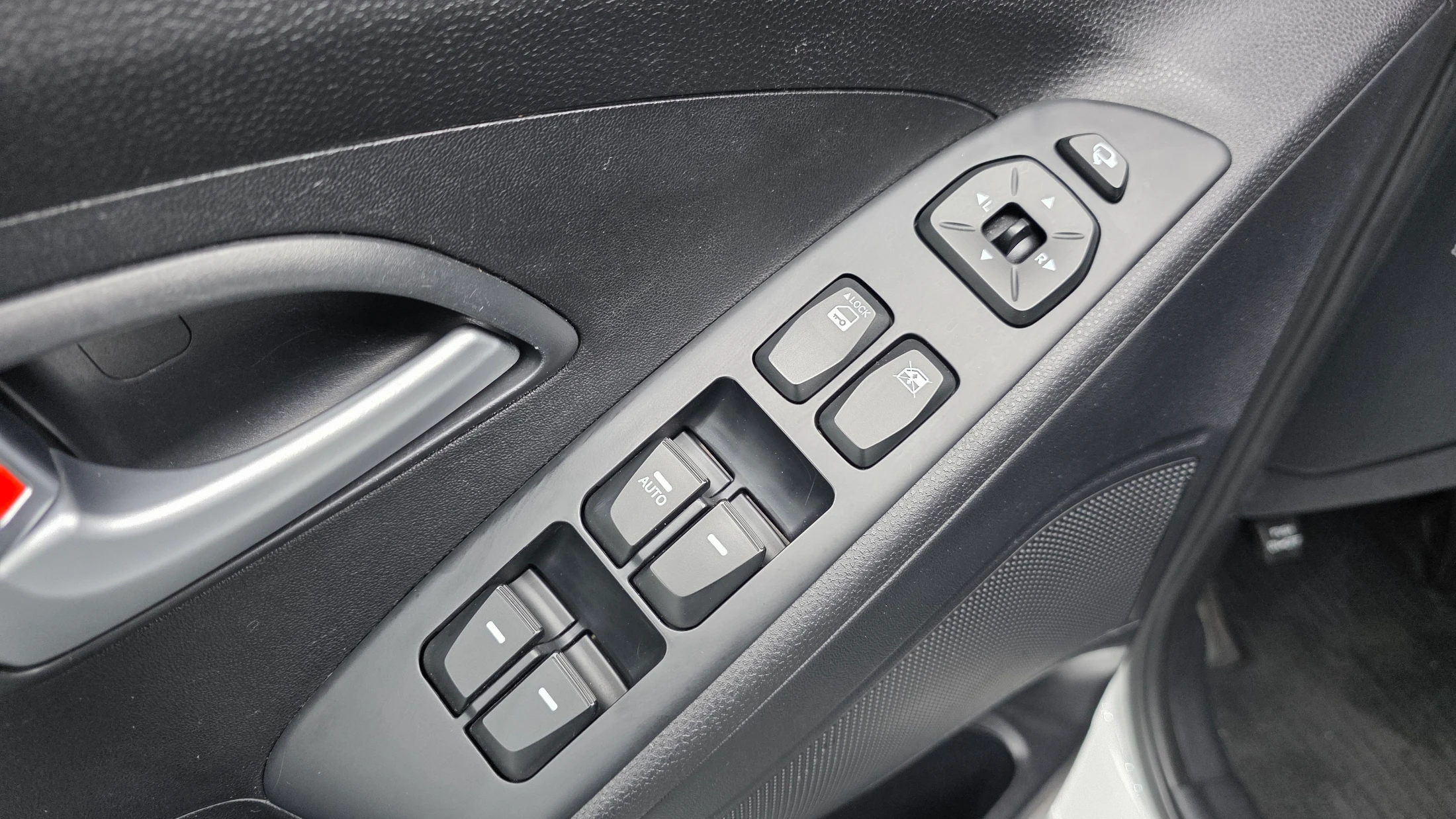 Hyundai Tucson ix, 2014 — фото 12