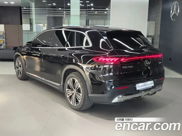 Mercedes-Benz Eqs SUV X296, 2026 — фото 2