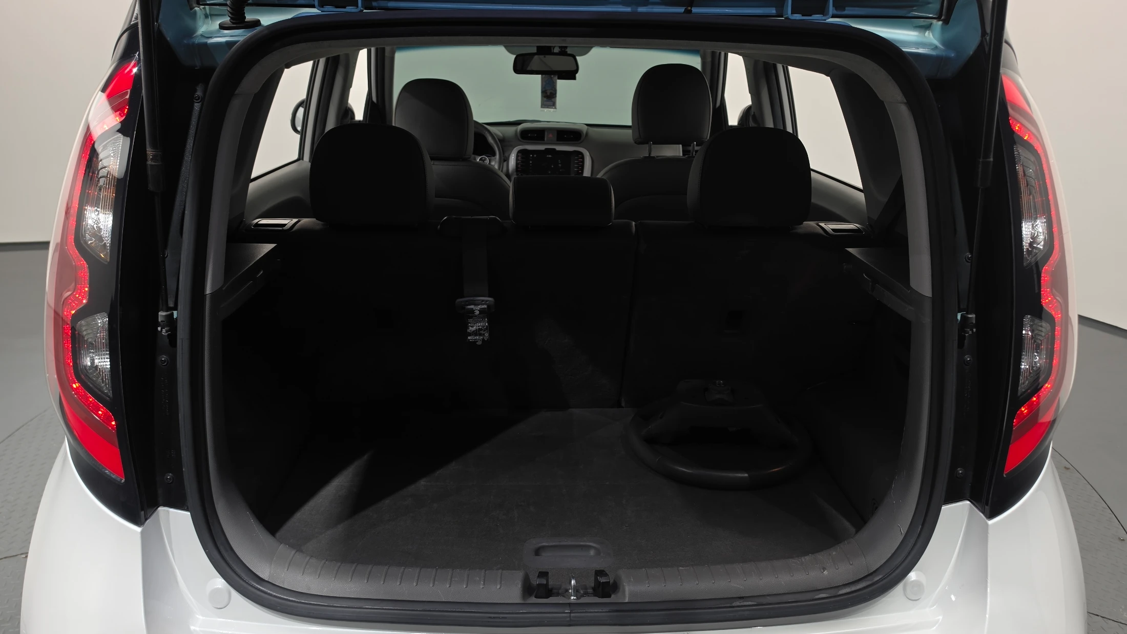 Kia Soul EV, 2016 — фото 18