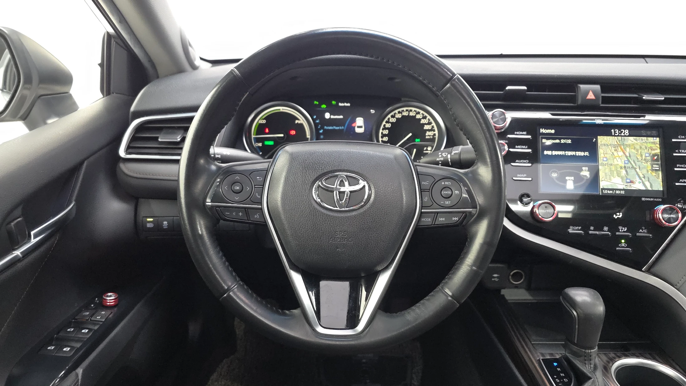 Toyota Camry xv70, 2018 — фото 13