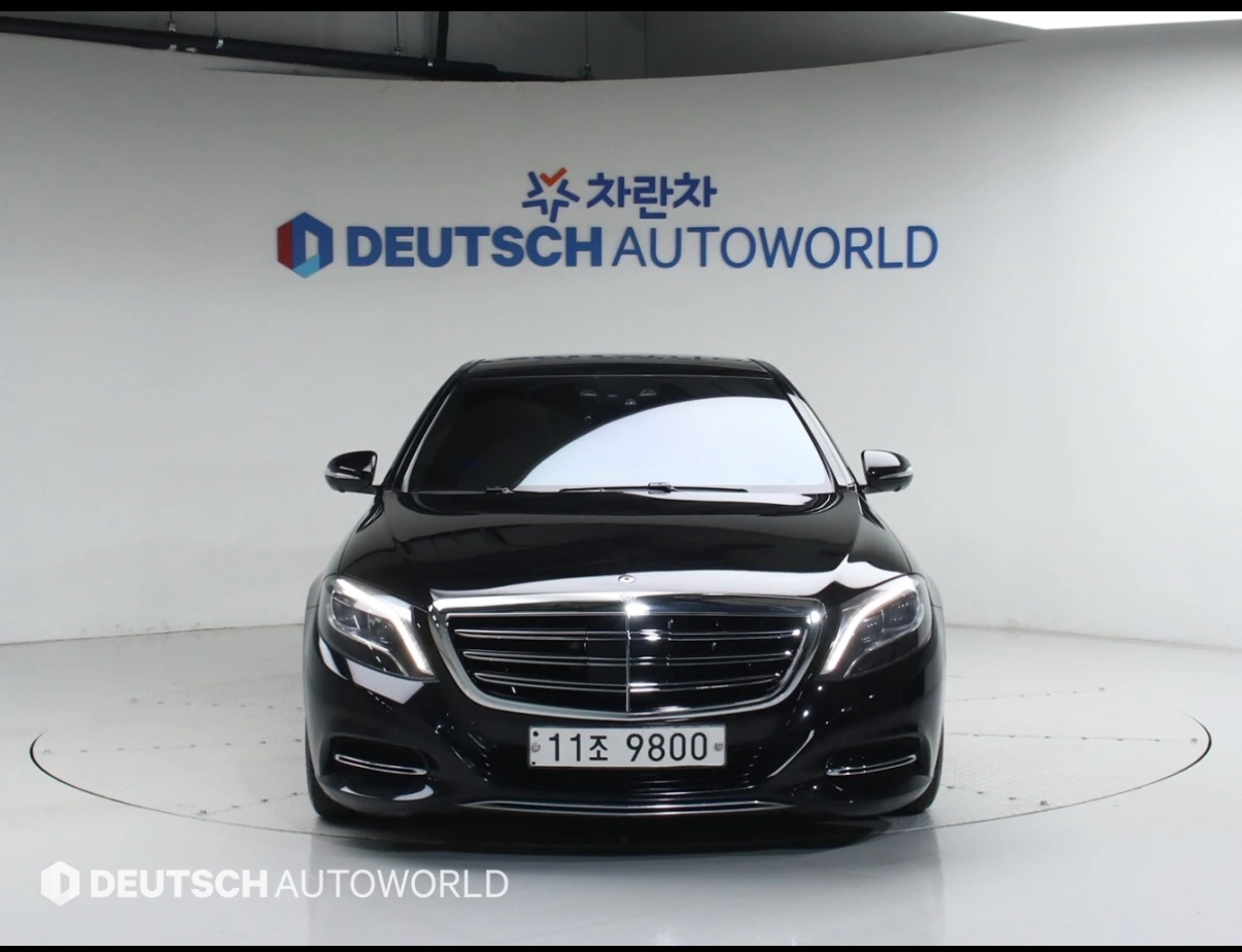Mercedes-Benz S-Class W222