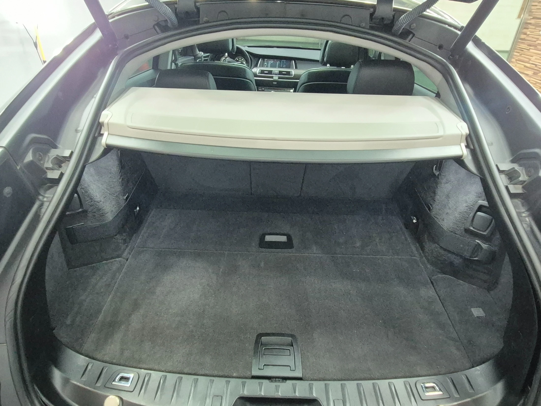 BMW Gran Turismo 5 Series GT (F07), 2012 — фото 19