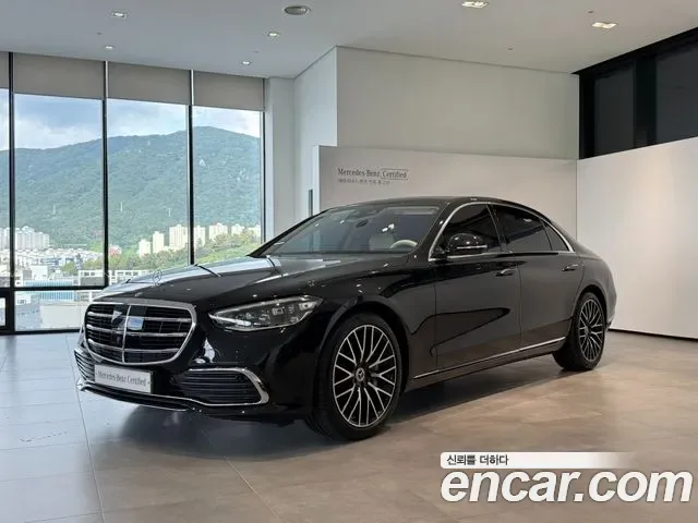 Mercedes-Benz S-Class W223