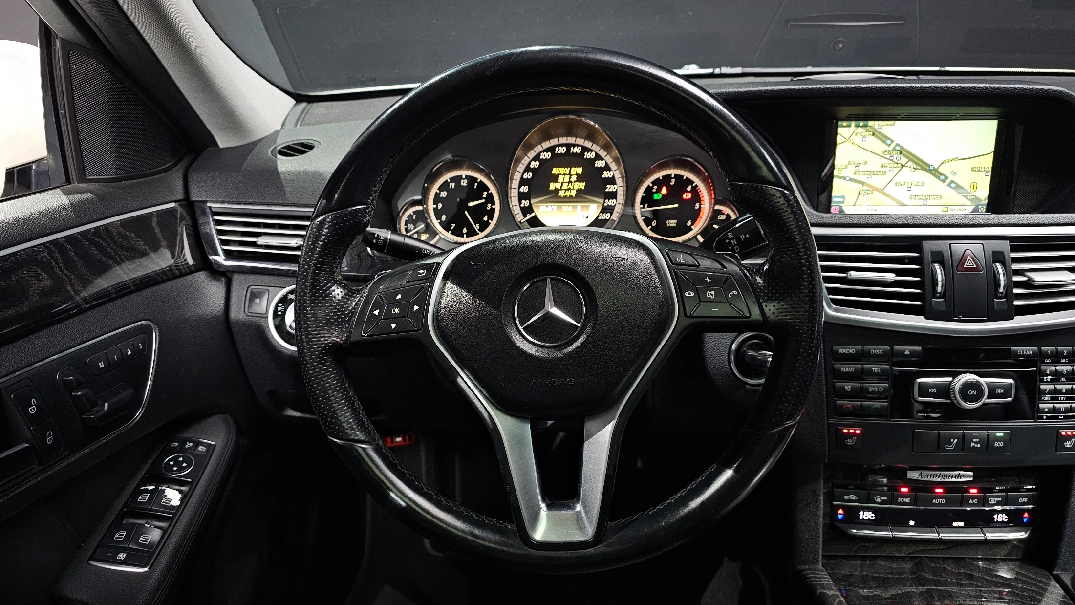 Mercedes-Benz E-Class W212, 2012 — фото 13