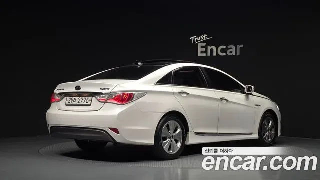 Hyundai Sonata Hybrid, 2012 — фото 2