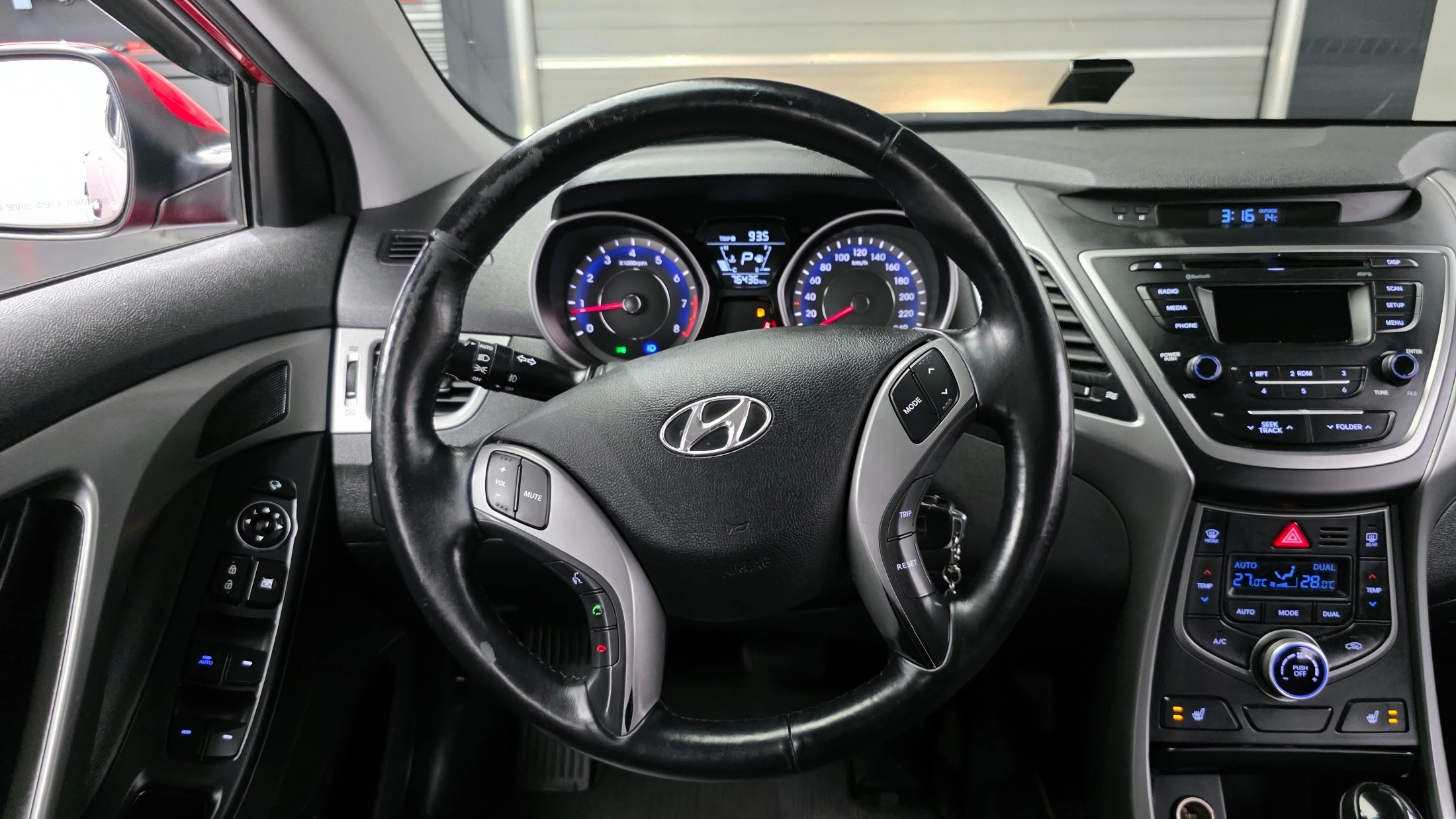 Hyundai Avante, 2014 — фото 12