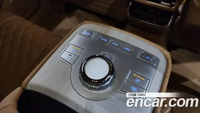 Genesis G80 Electric Fide G80 (RG3), 2025 — фото 18
