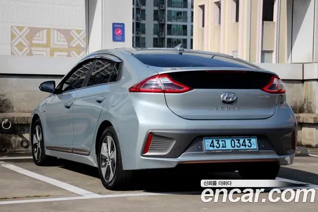 Hyundai Ioniq Ionic Electric, 2016 — фото 7