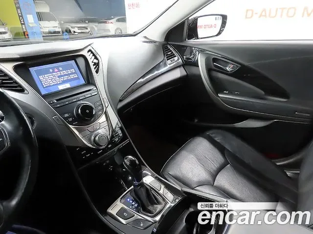 Hyundai Grandeur HG, 2012 — фото 12