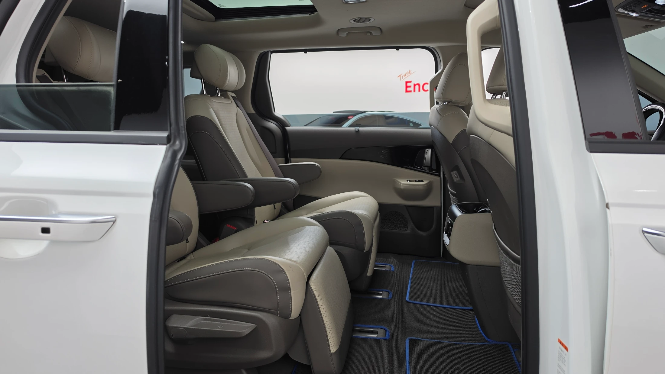 Kia Canival Carnival, 2025 — фото 11