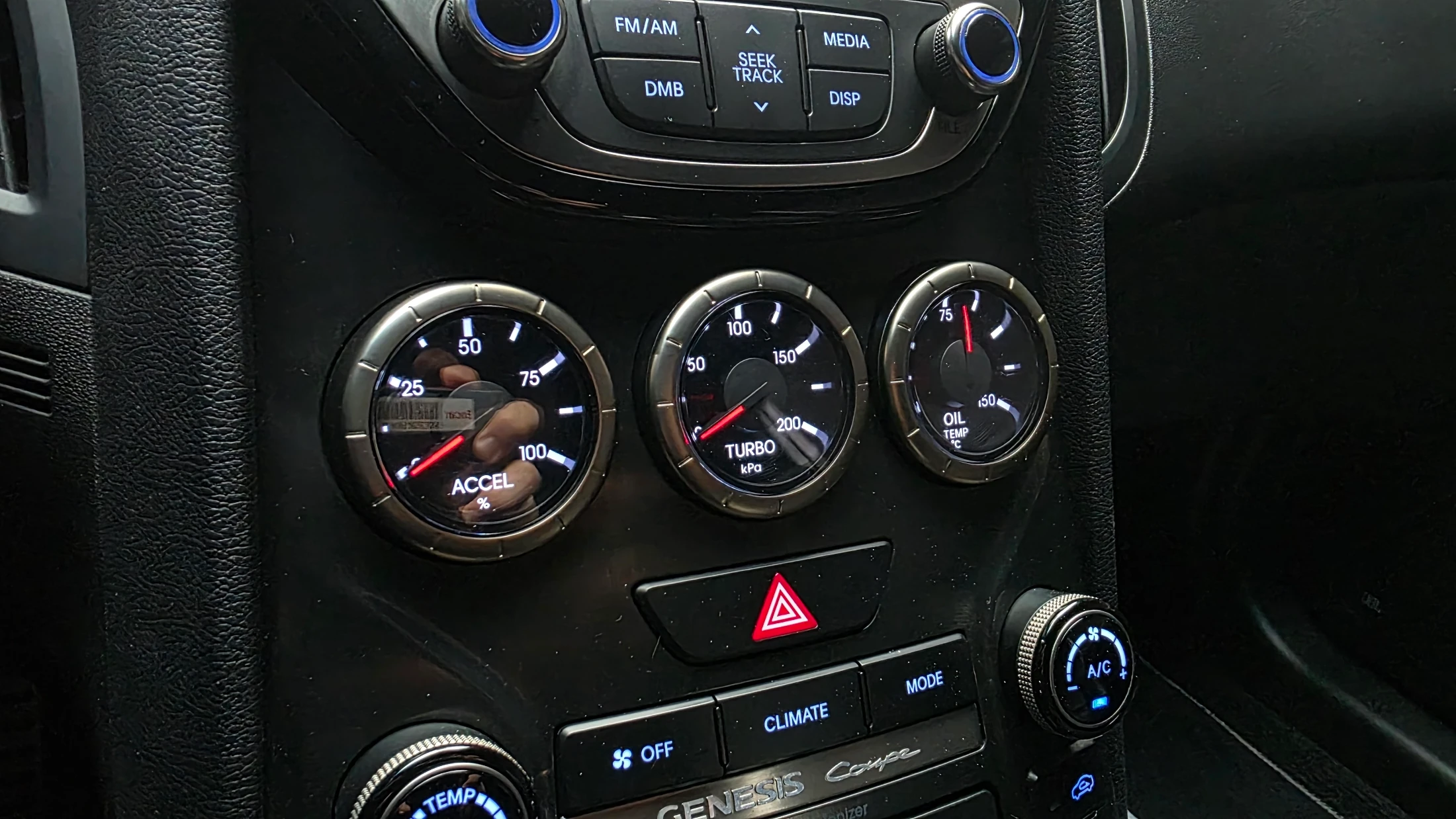 Hyundai Genesis Coupe, 2012 — фото 17