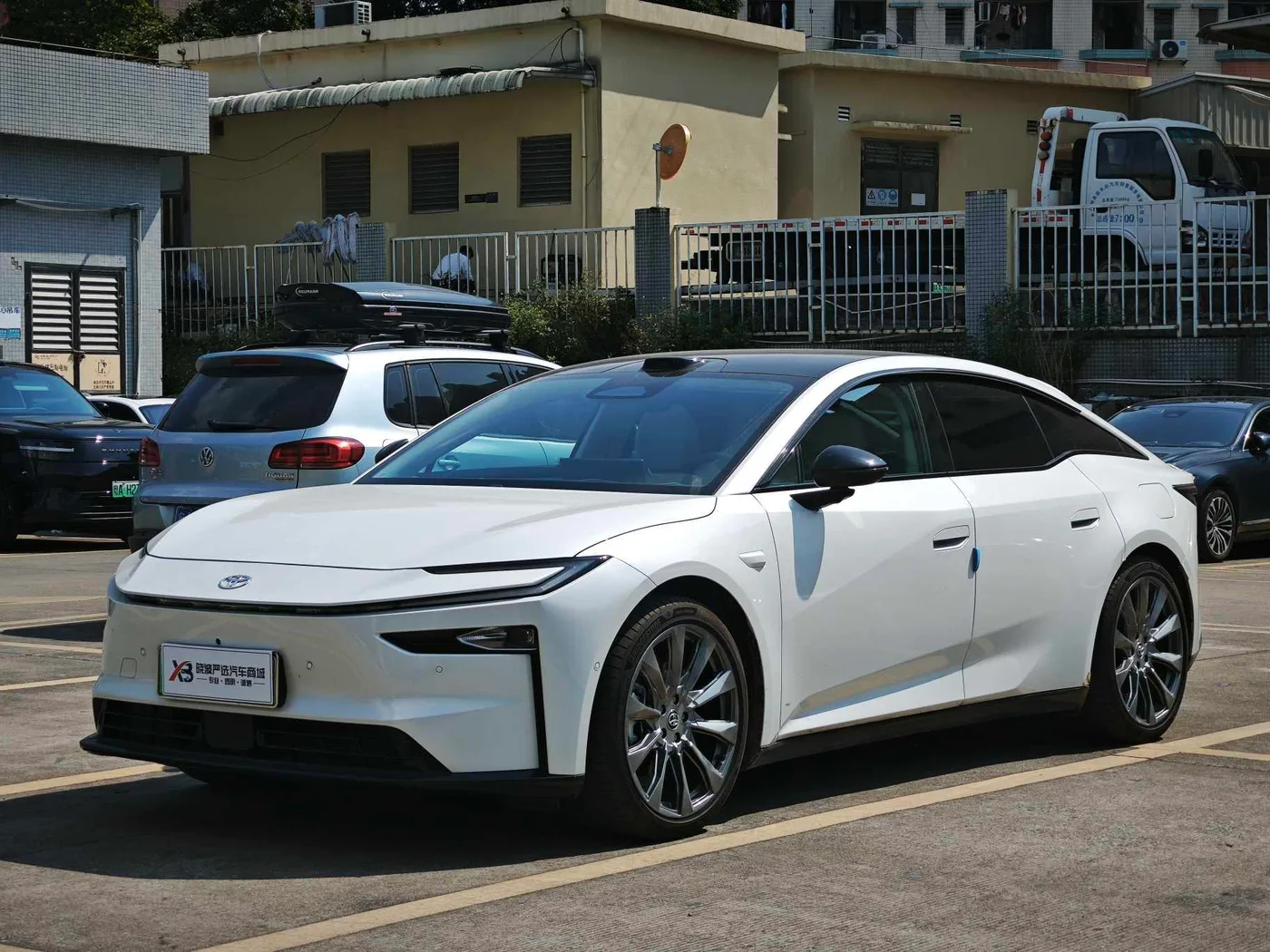 Toyota Platinum Intelligence 7