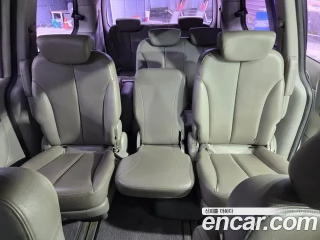 Kia Canival Carnival R, 2010 — фото 12
