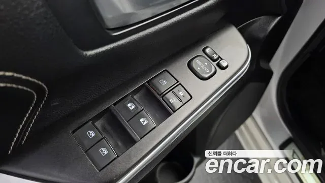 Toyota Camry, 2016 — фото 18