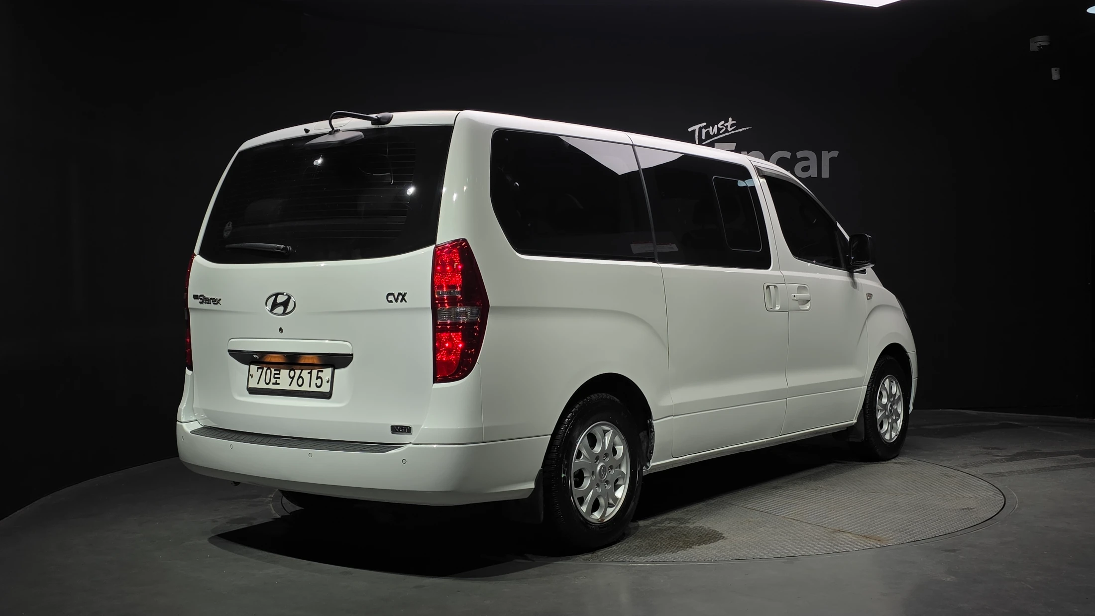 Hyundai Starex Grand Starex, 2013 — фото 2