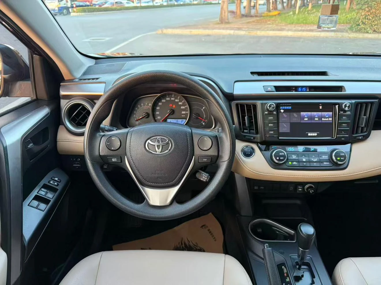 Toyota RAV4 Rongfang, 2016 — фото 10