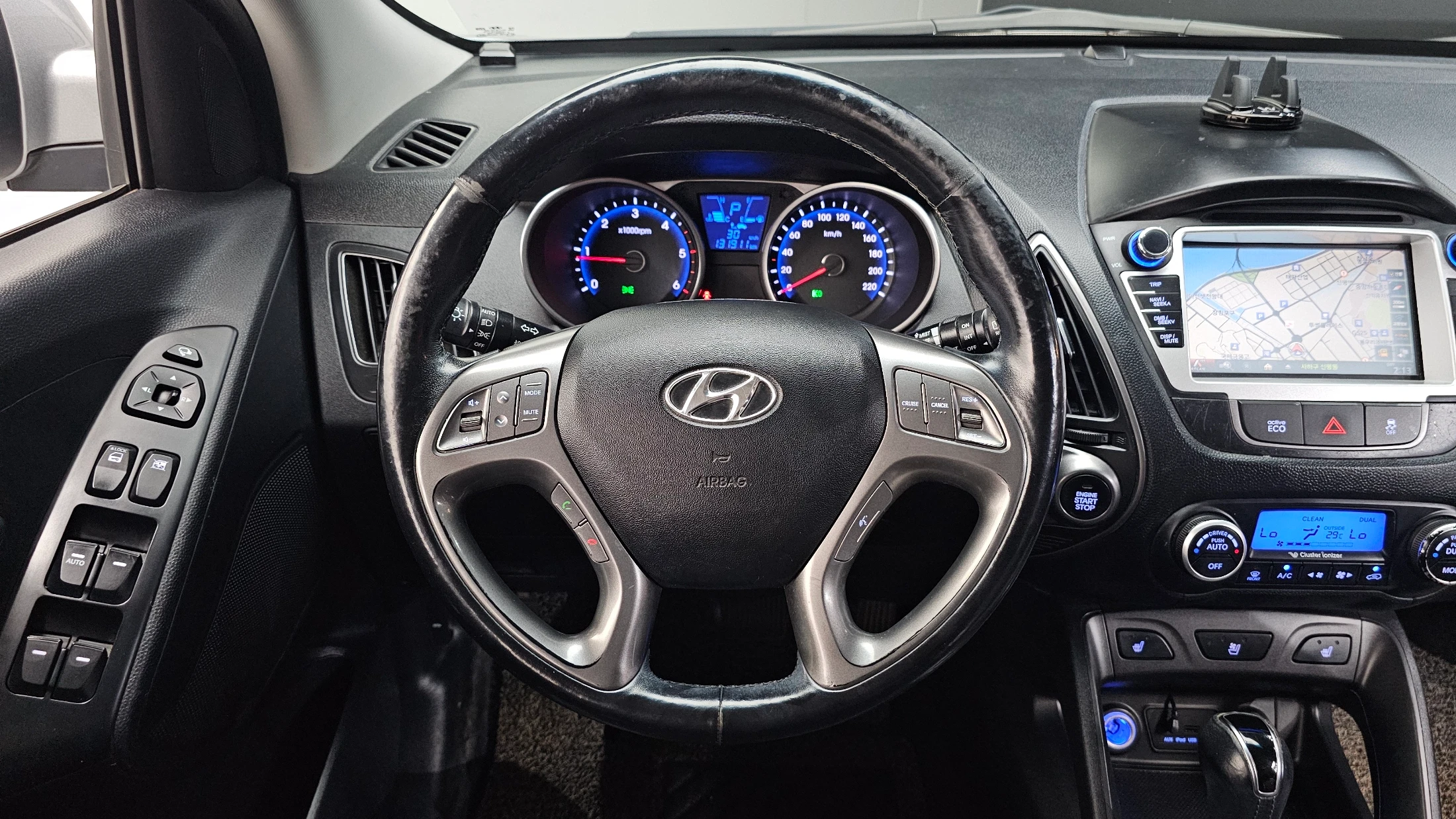 Hyundai Tucson ix, 2014 — фото 13