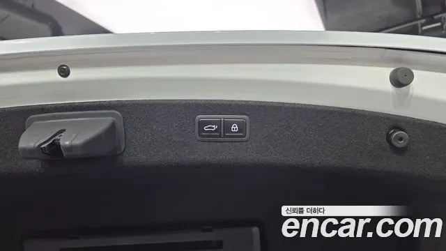 Genesis G80 Electric Fide G80 (RG3), 2025 — фото 17
