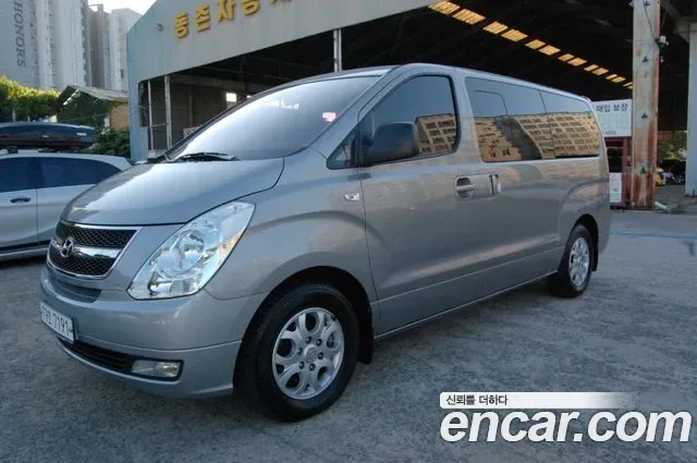 Hyundai Starex Grand Starex, 2012 — фото 2