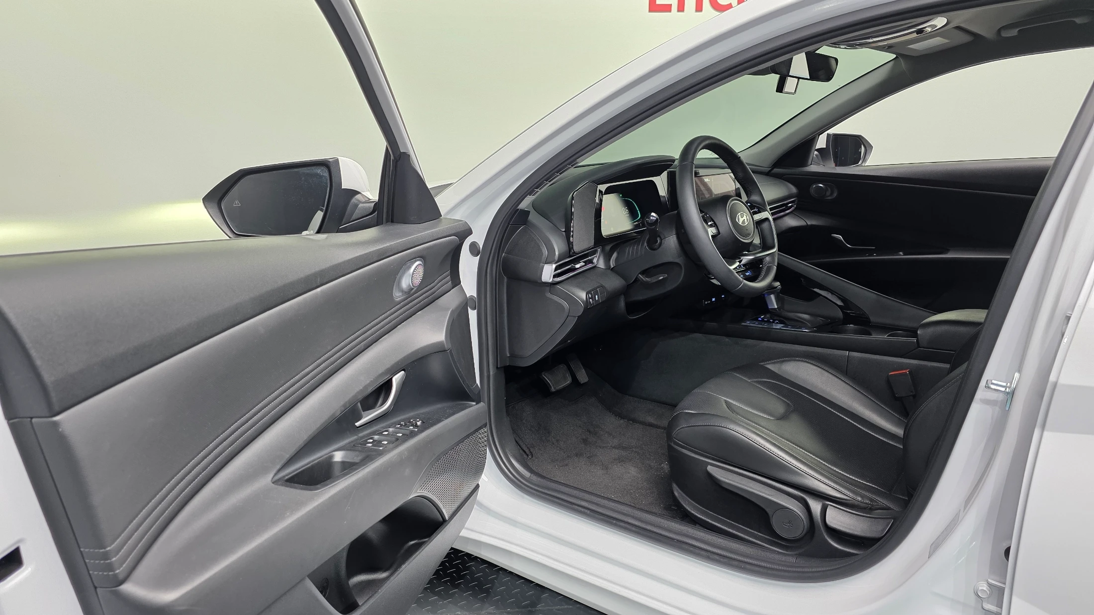 Hyundai Avante CN7, 2024 — фото 10