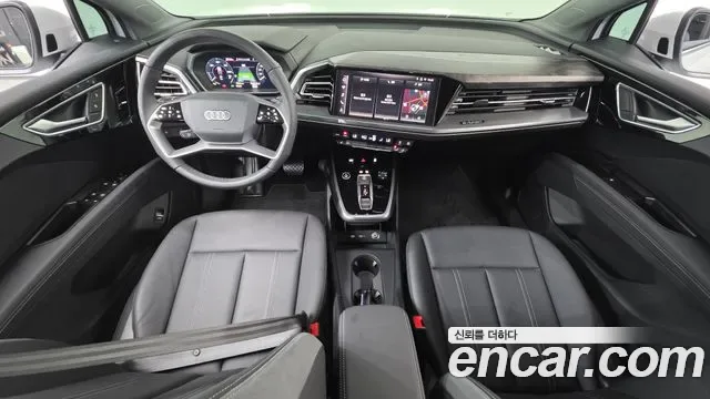 Audi Q4 E-Tron F4, 2026 — фото 7