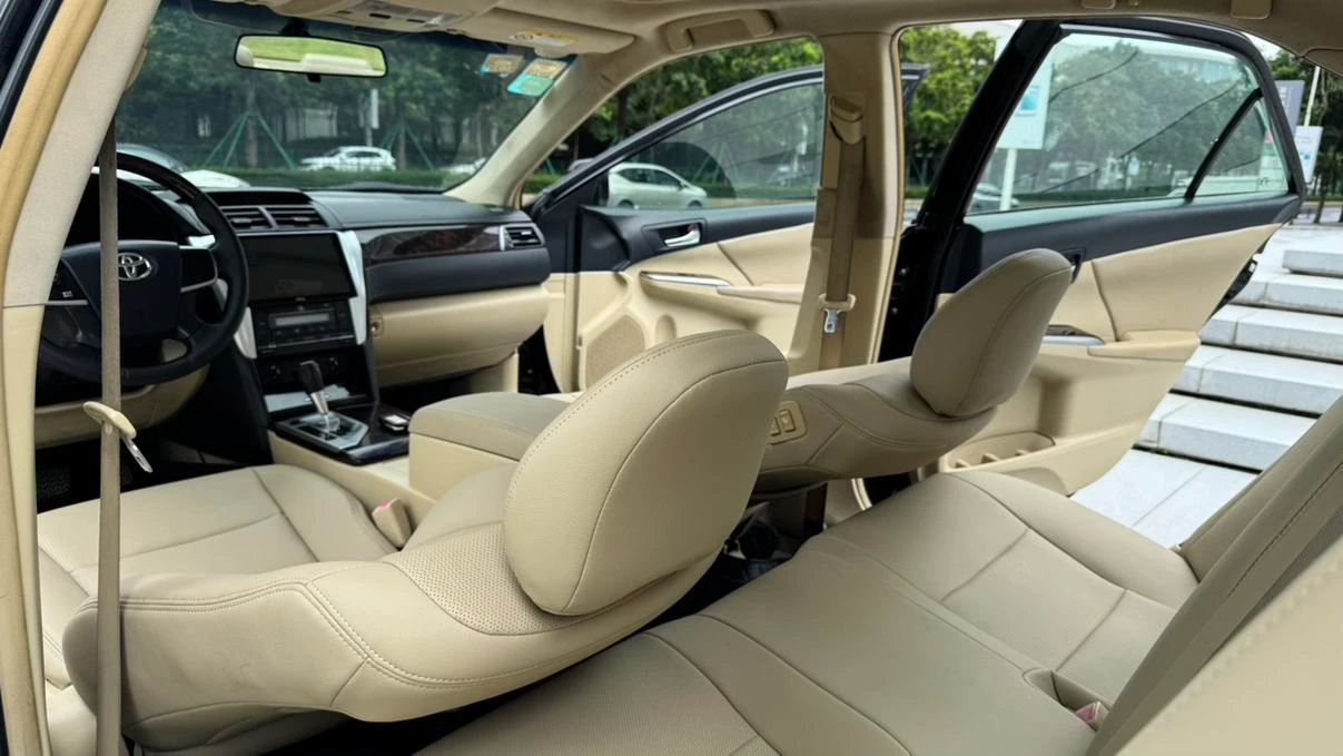 Toyota Camry, 2015 — фото 15