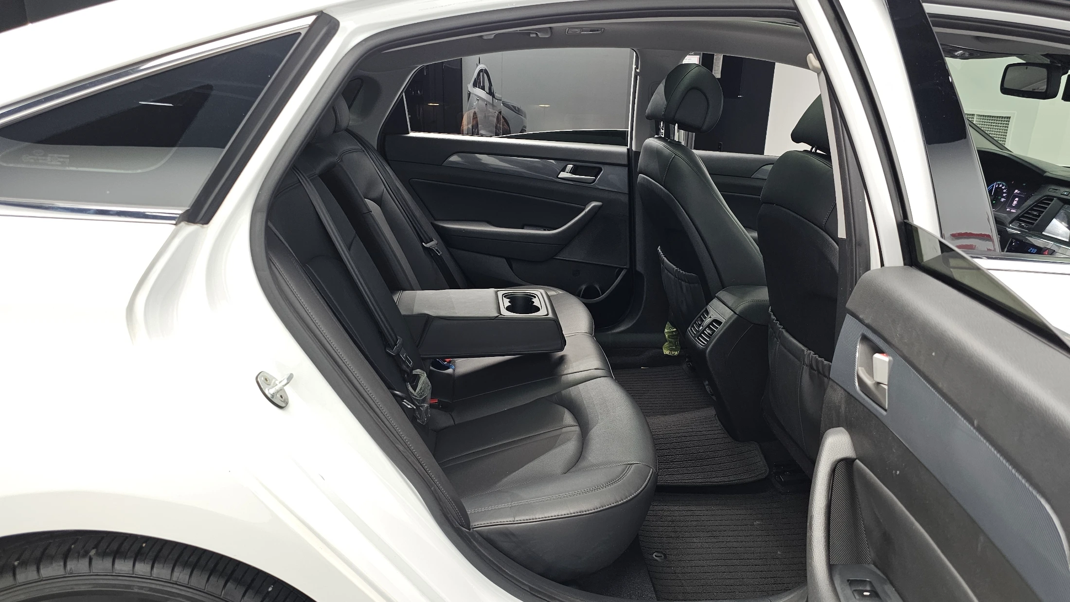 Hyundai Sonata LF Sonata Hybrid, 2016 — фото 11