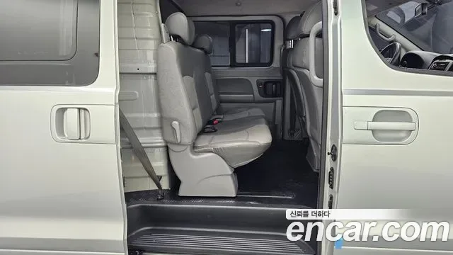 Hyundai Starex Grand Starex, 2010 — фото 12